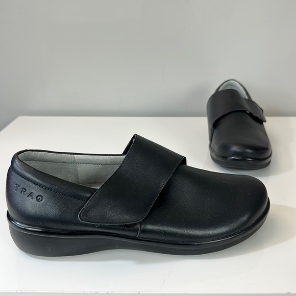 Traq by Alegria Qin BlackNappa Leather Shoes Size 41/10.5-11 - Picture 1 of 16